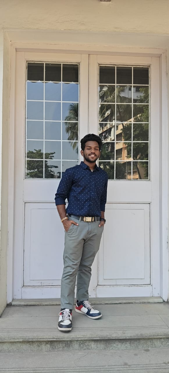 Headshot of Aeldosh Dcosta